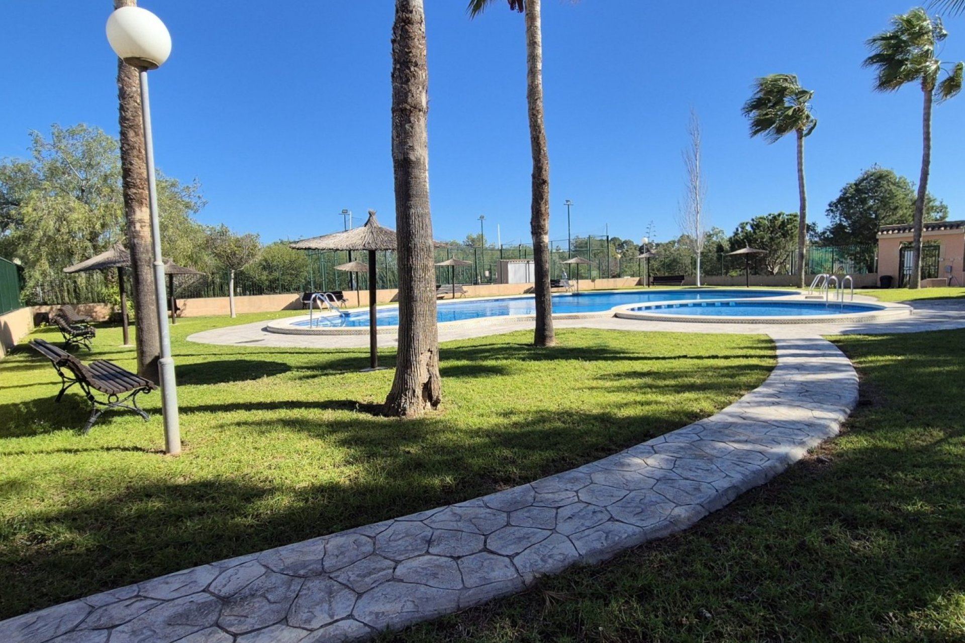 Herverkoop - Town House -
Orihuela Costa - Costa Blanca