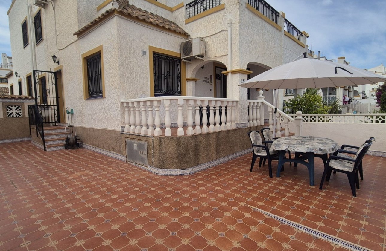 Herverkoop - Town House -
Orihuela Costa - Costa Blanca