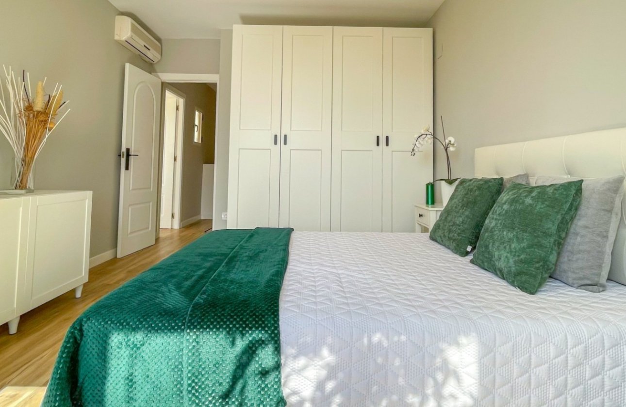 Herverkoop - Town House -
Orihuela Costa - Costa Blanca