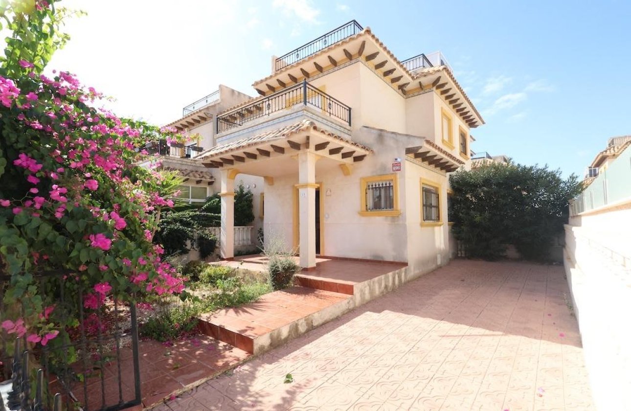 Herverkoop - Town House -
Orihuela Costa - Costa Blanca