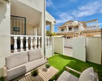 Herverkoop - Town House -
Orihuela Costa - Costa Blanca