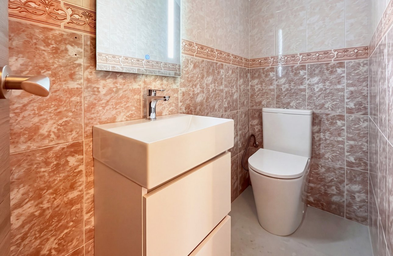 Herverkoop - Town House -
Orihuela Costa - Costa Blanca