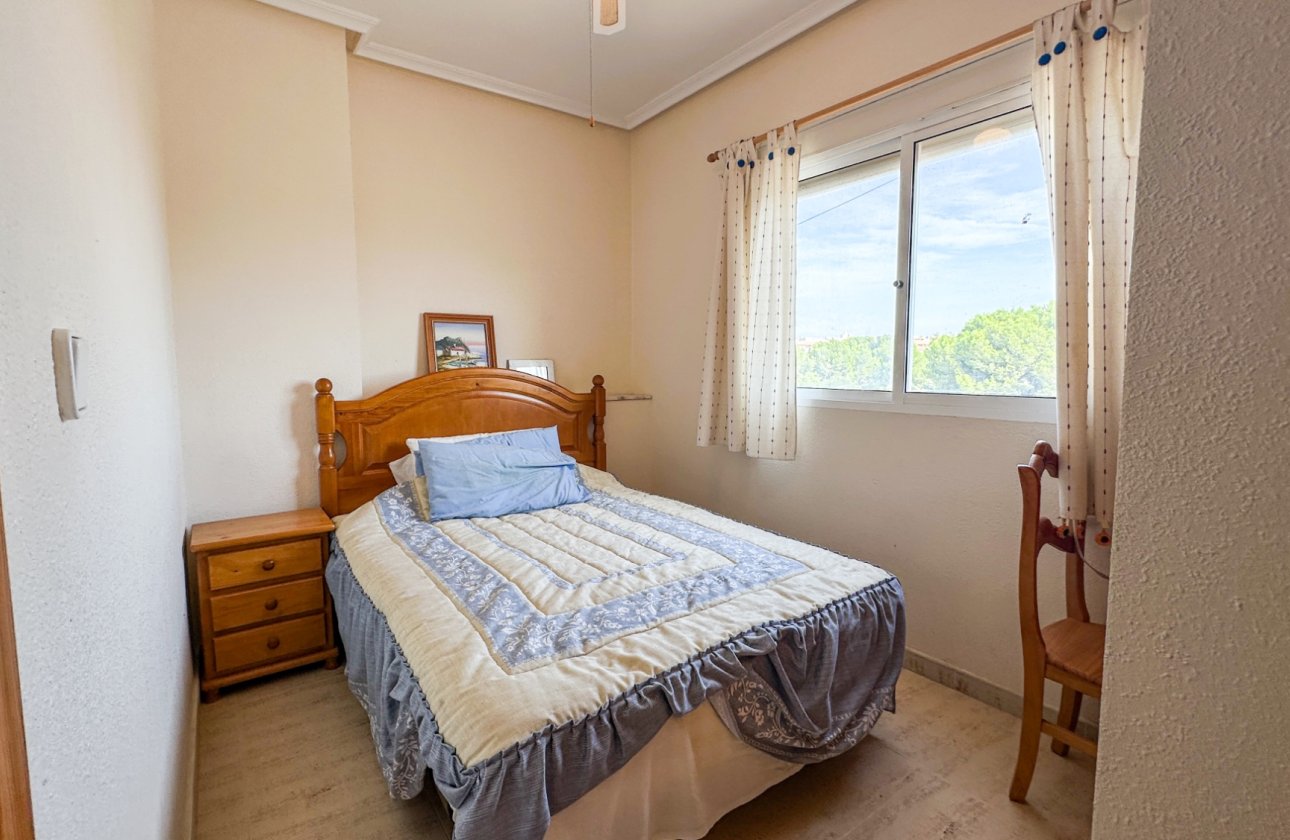 Herverkoop - Town House -
Orihuela Costa - Costa Blanca