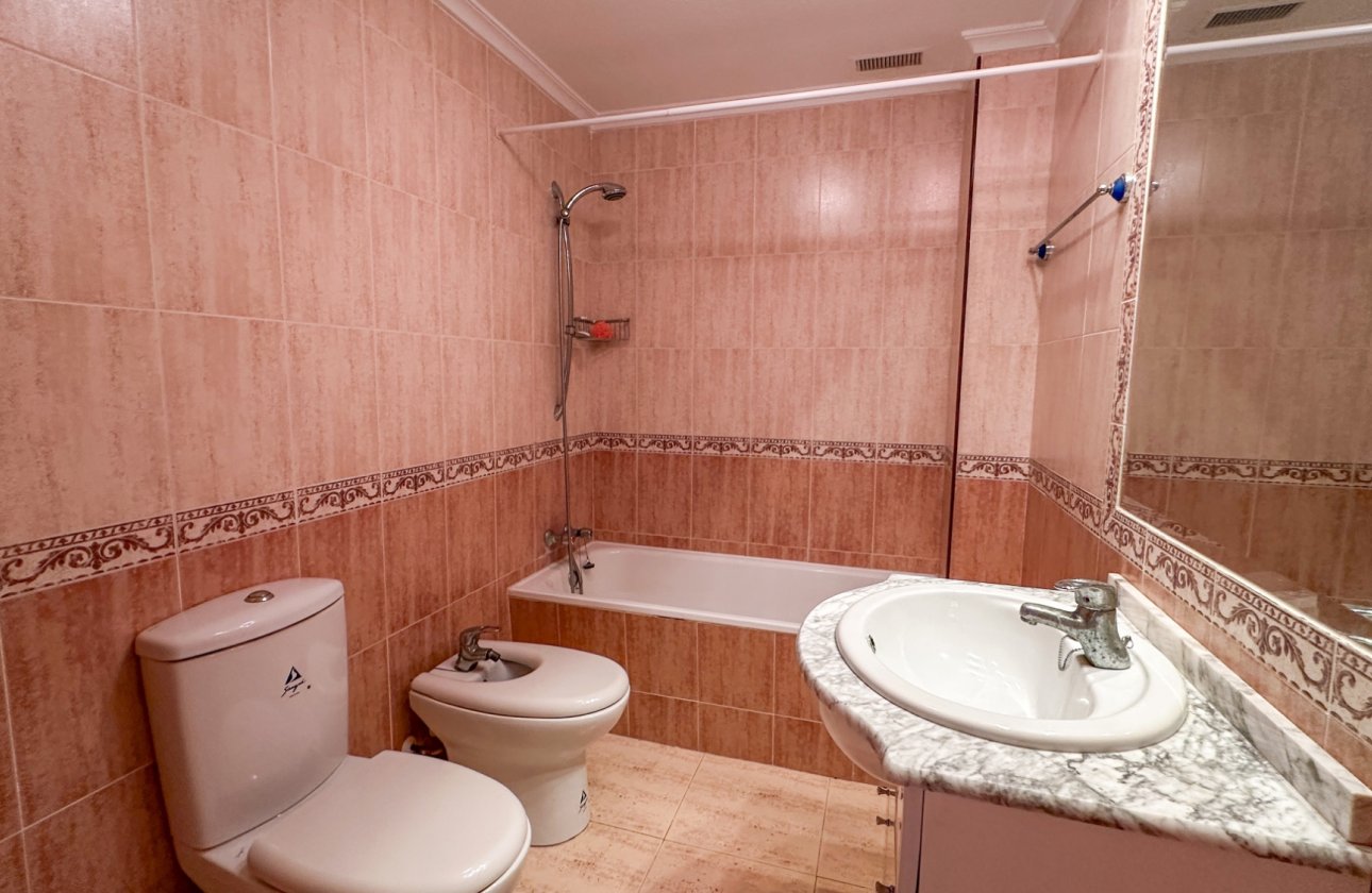 Herverkoop - Town House -
Orihuela Costa - Costa Blanca