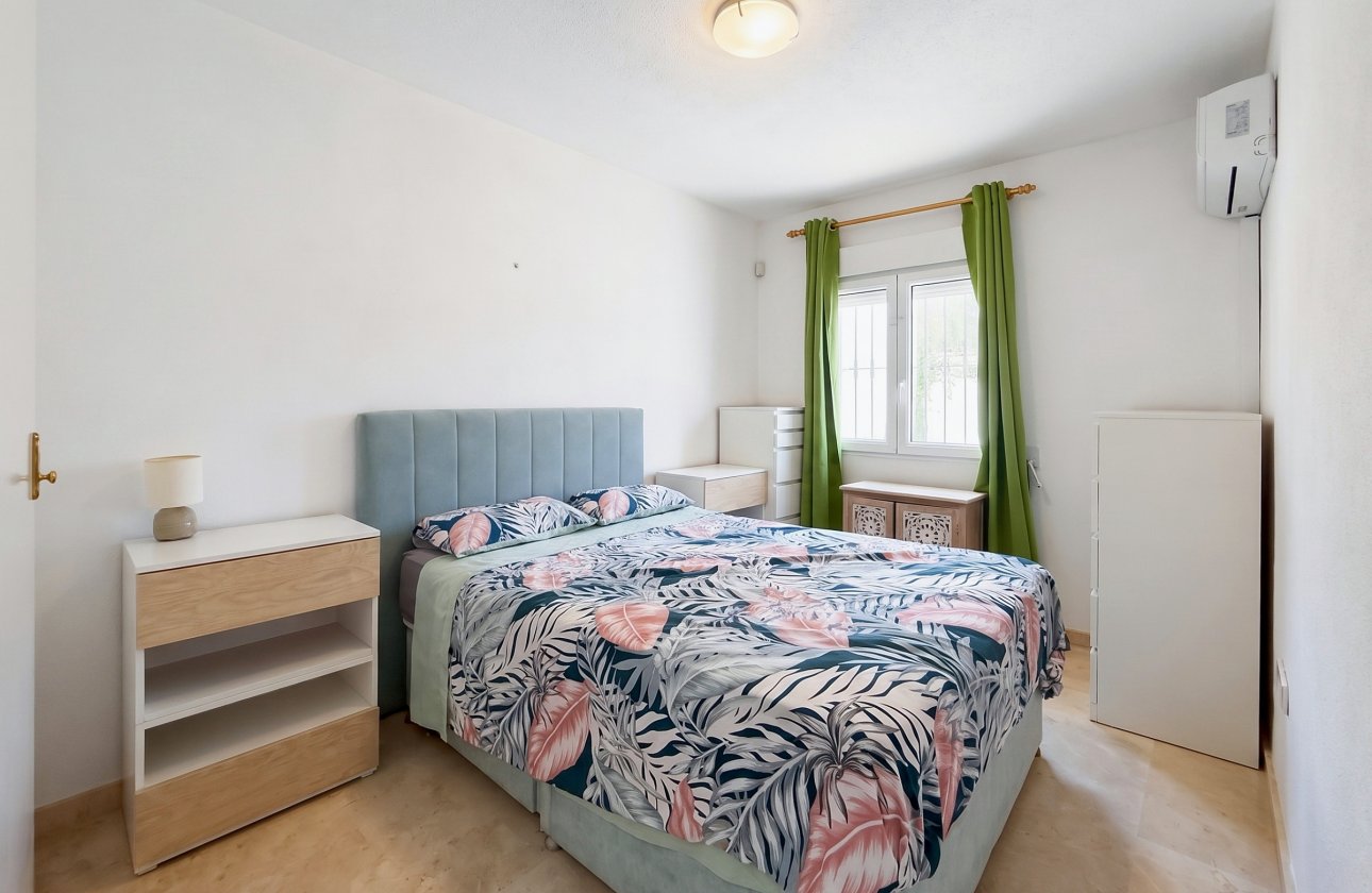 Herverkoop - Town House -
Orihuela Costa - Costa Blanca