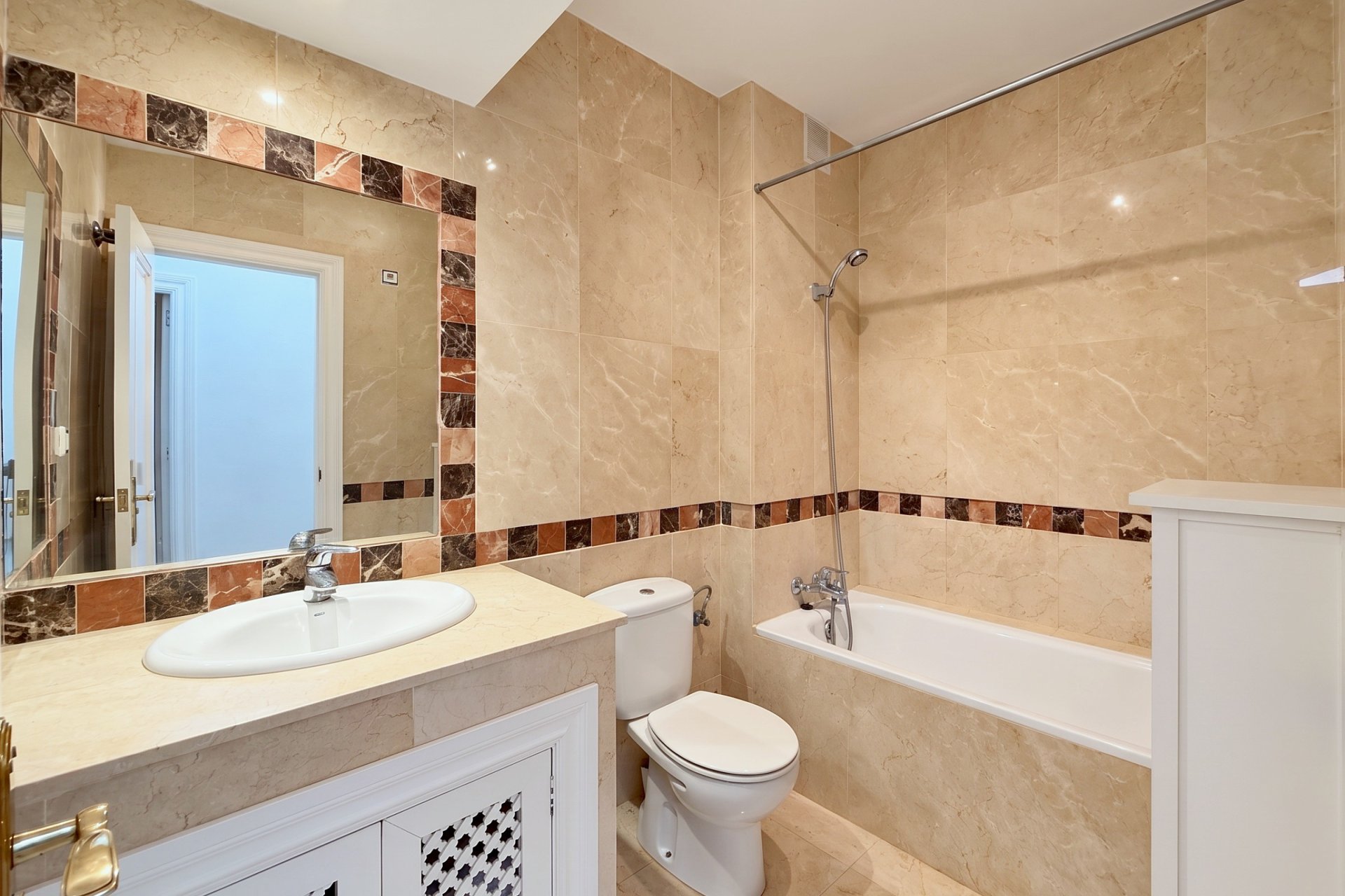 Herverkoop - Town House -
Orihuela Costa - Costa Blanca