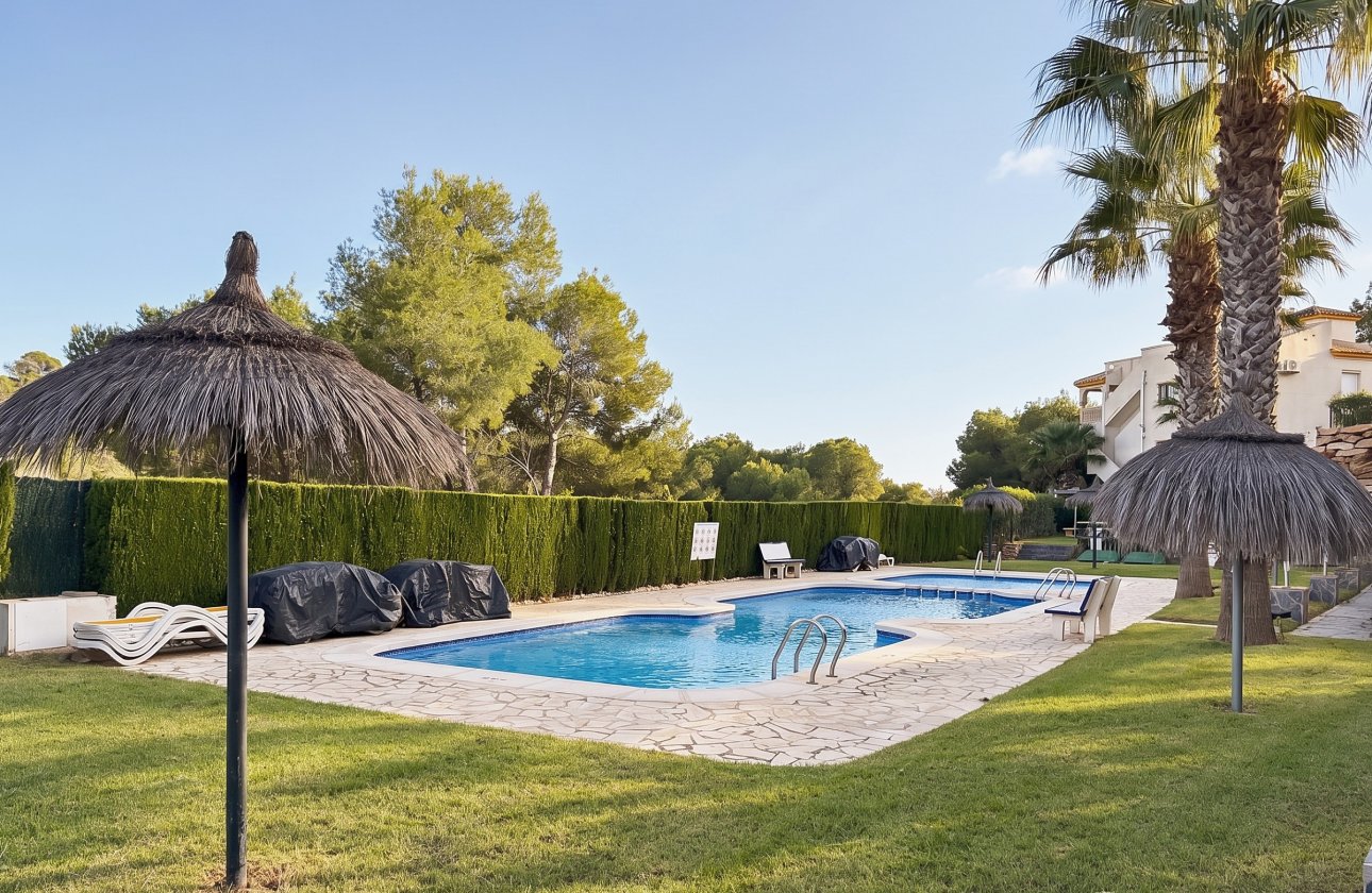 Herverkoop - Town House -
Orihuela Costa - Costa Blanca