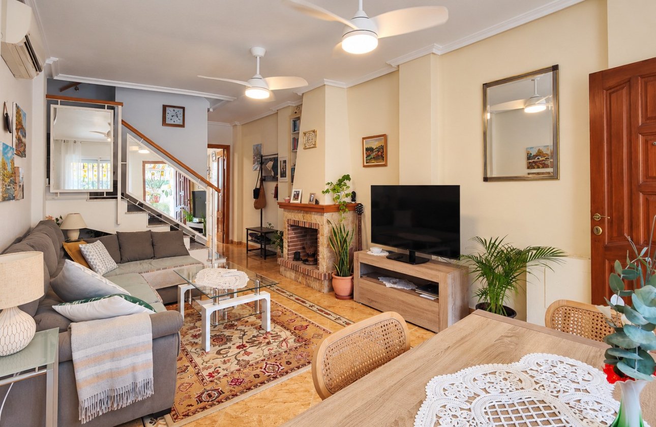 Herverkoop - Town House -
Orihuela Costa - Costa Blanca
