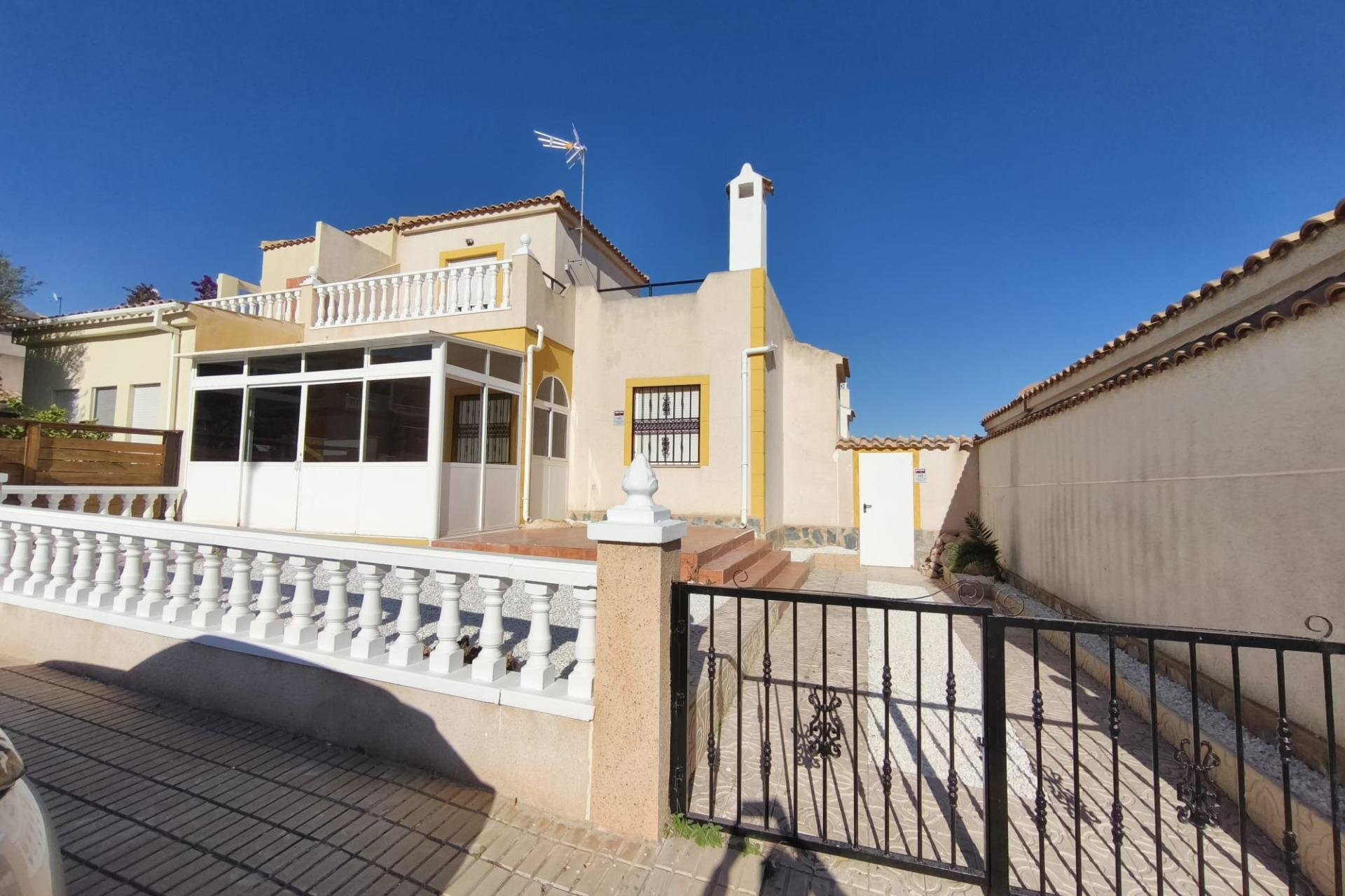 Herverkoop - Town House -
Orihuela Costa - La Ceñuela
