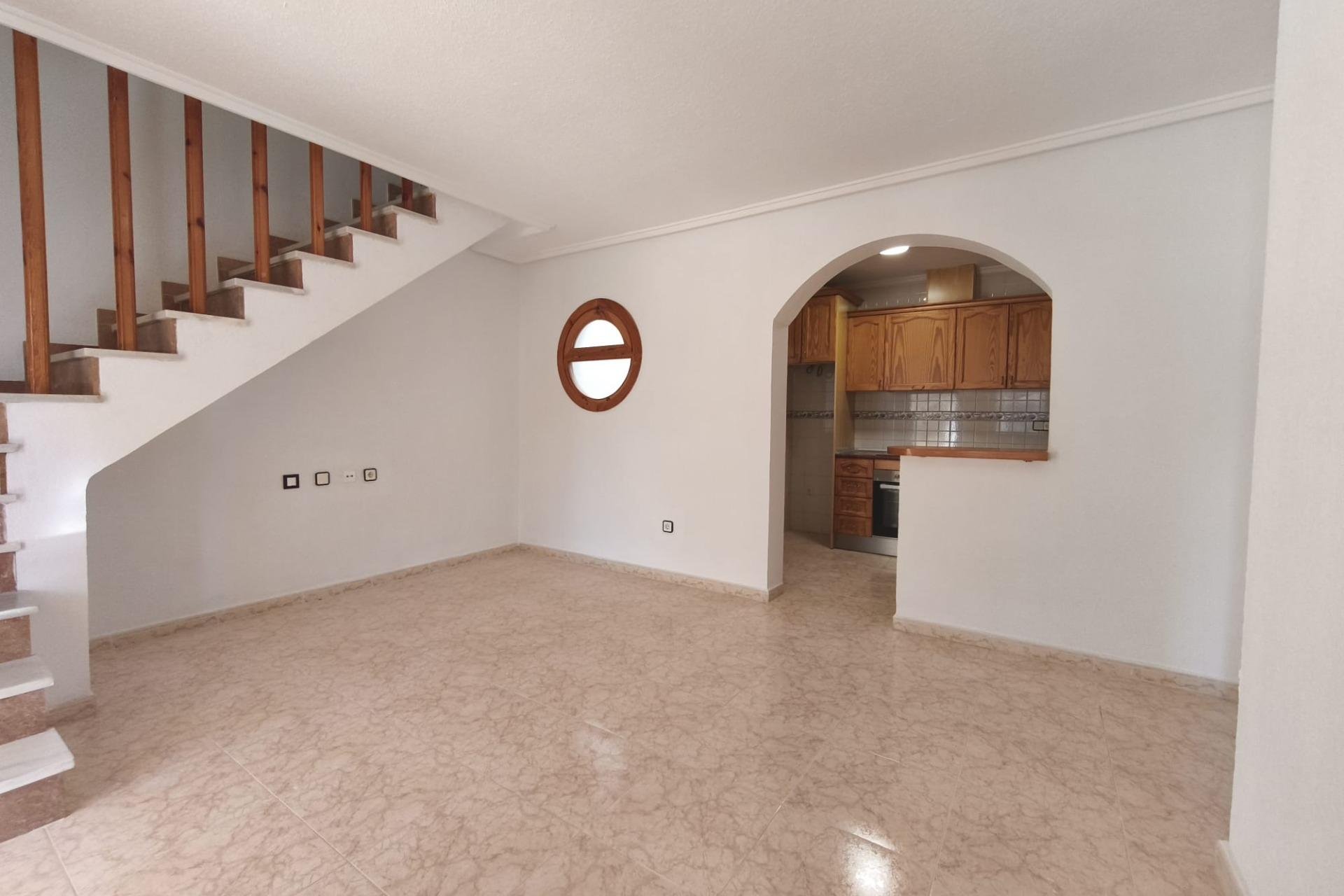 Herverkoop - Town House -
Orihuela Costa - La Ceñuela