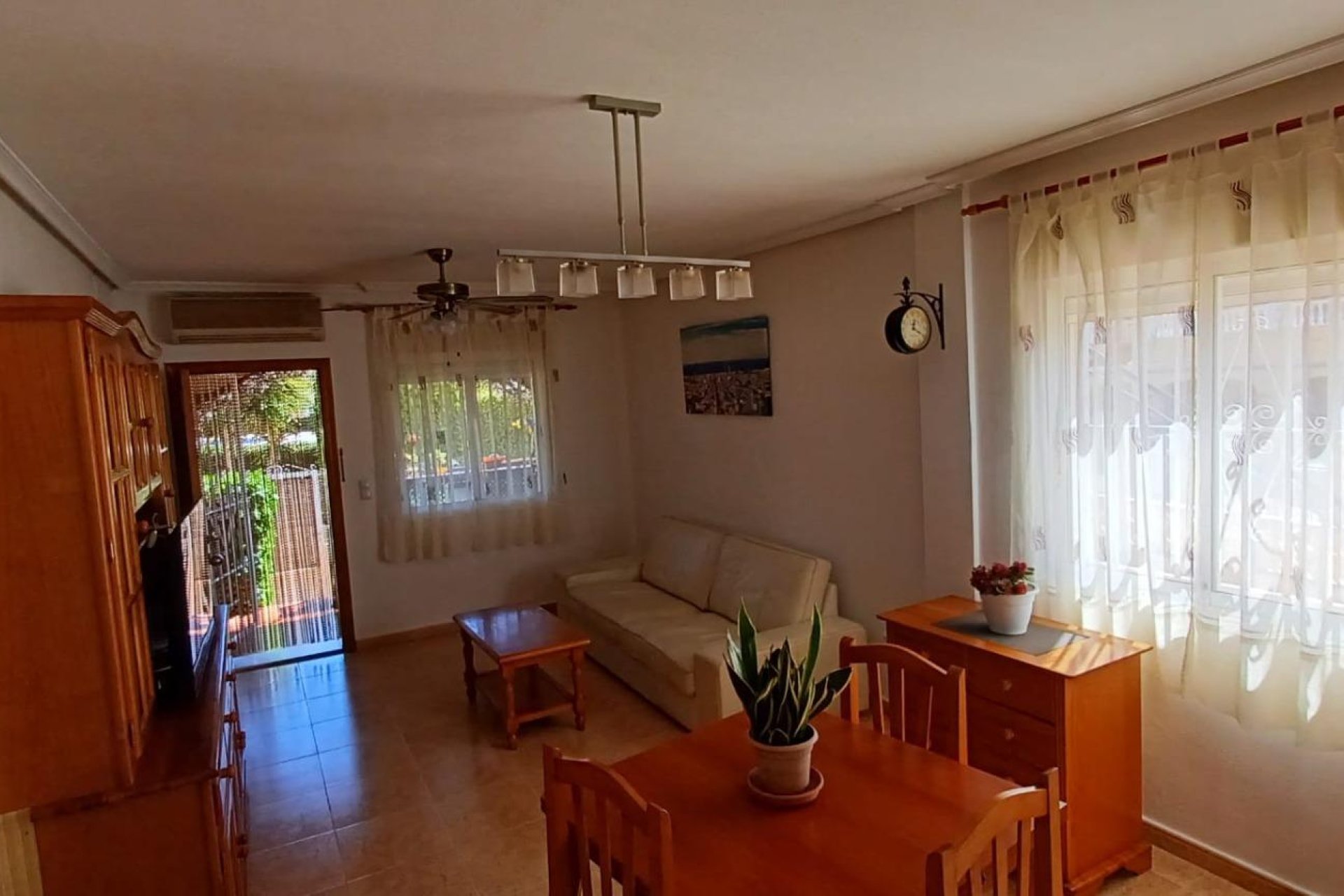 Herverkoop - Town House -
Orihuela Costa - La Chismosa
