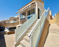 Herverkoop - Town House -
Orihuela Costa - La Florida
