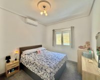 Herverkoop - Town House -
Orihuela Costa - La Florida