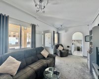 Herverkoop - Town House -
Orihuela Costa - La Florida