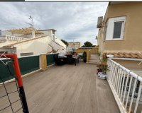 Herverkoop - Town House -
Orihuela Costa - La Florida