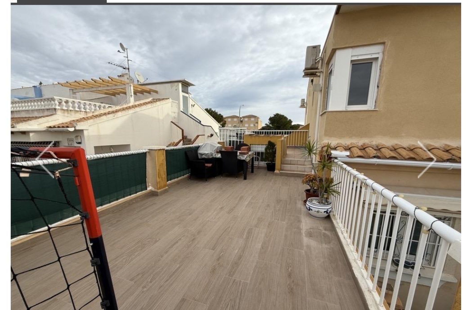 Herverkoop - Town House -
Orihuela Costa - La Florida