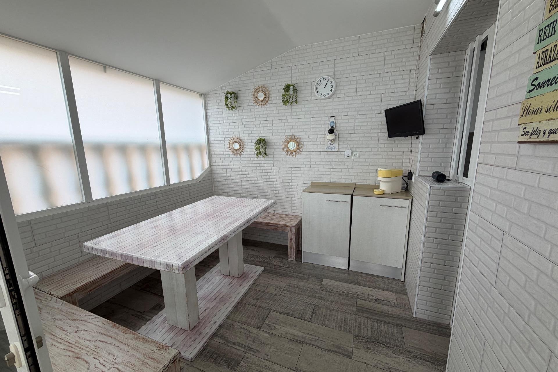 Herverkoop - Town House -
Orihuela Costa - La Zenia