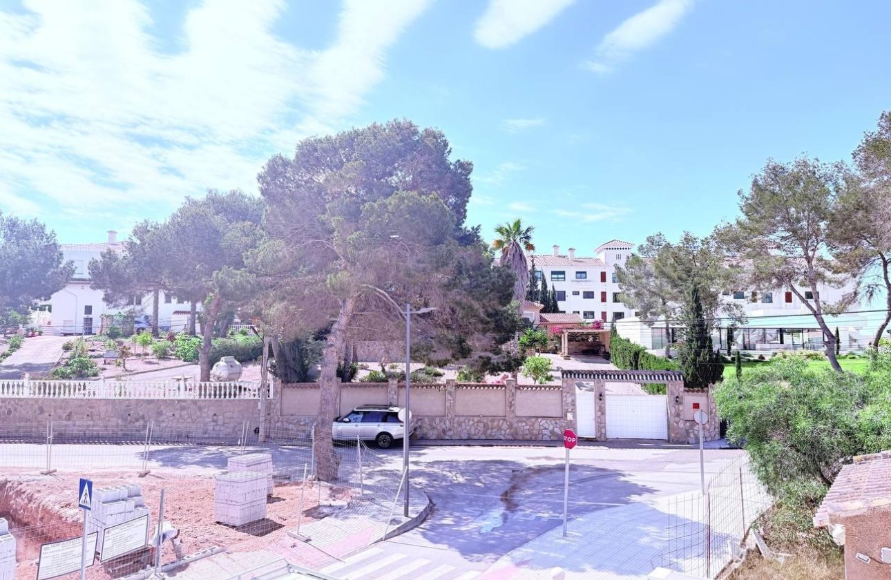 Herverkoop - Town House -
Orihuela Costa - Las Filipinas