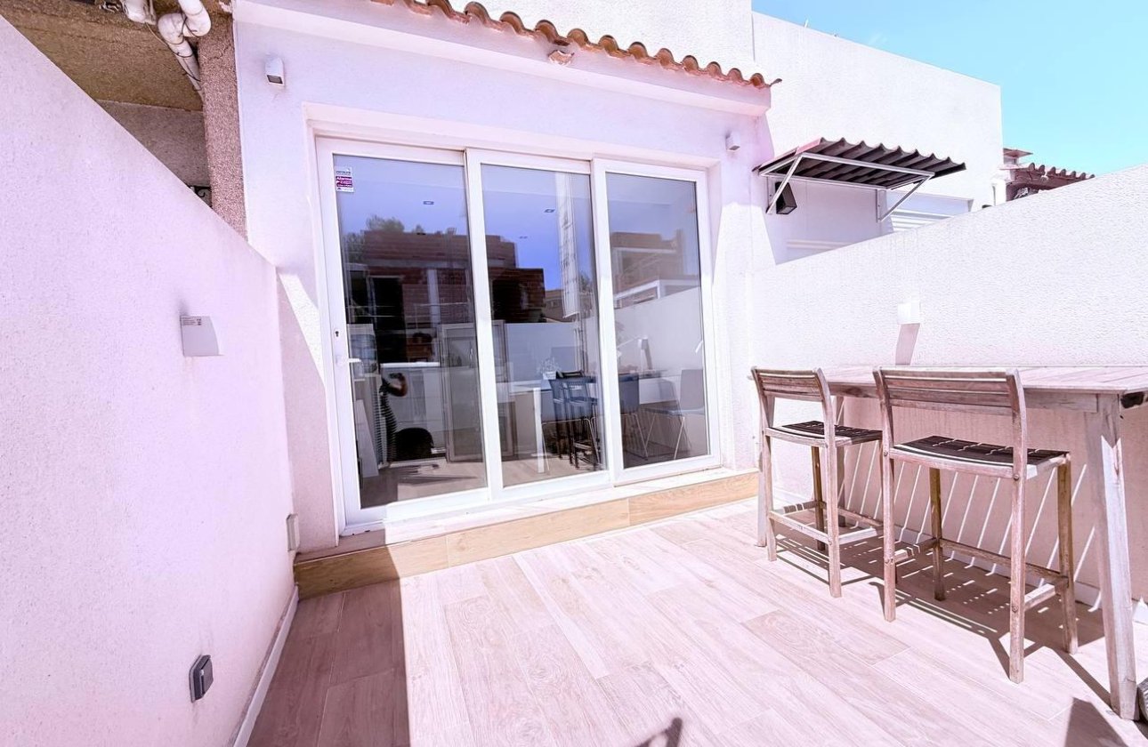Herverkoop - Town House -
Orihuela Costa - Las Filipinas