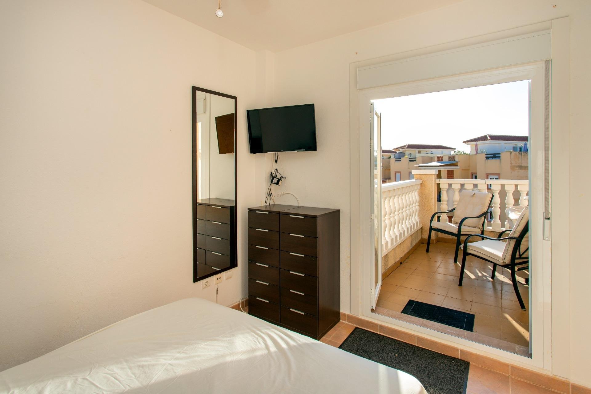 Herverkoop - Town House -
Orihuela Costa - Las Filipinas