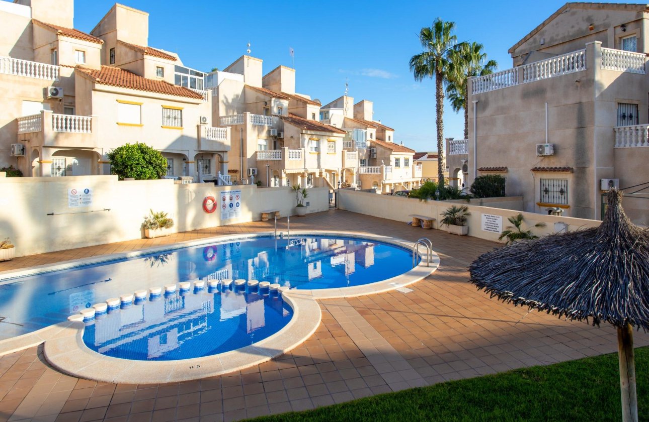 Herverkoop - Town House -
Orihuela Costa - Las Filipinas