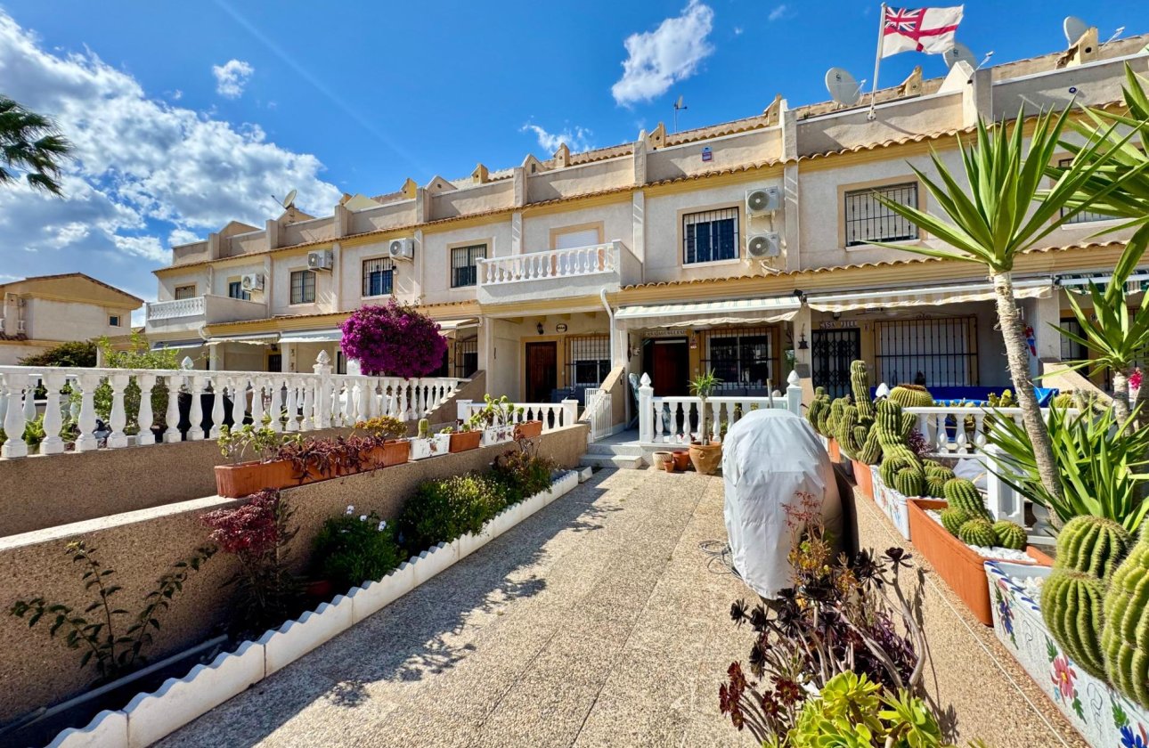 Herverkoop - Town House -
Orihuela Costa - Las Filipinas