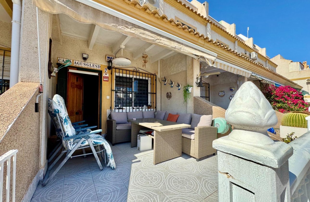 Herverkoop - Town House -
Orihuela Costa - Las Filipinas
