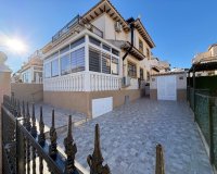 Herverkoop - Town House -
Orihuela Costa - Las Filipinas