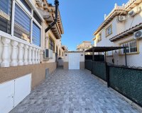 Herverkoop - Town House -
Orihuela Costa - Las Filipinas