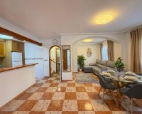 Herverkoop - Town House -
Orihuela Costa - Las Filipinas