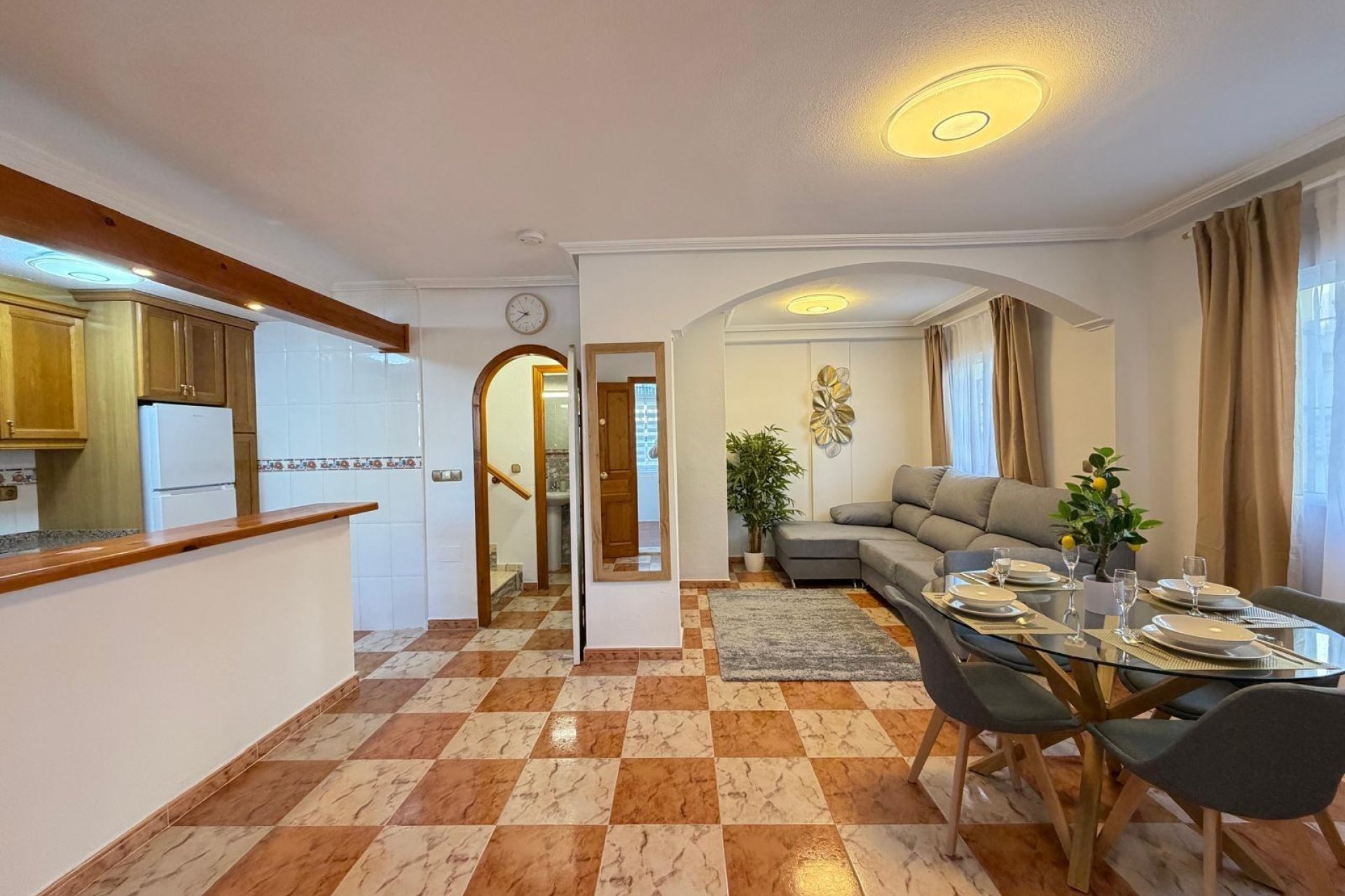 Herverkoop - Town House -
Orihuela Costa - Las Filipinas