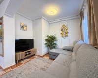 Herverkoop - Town House -
Orihuela Costa - Las Filipinas