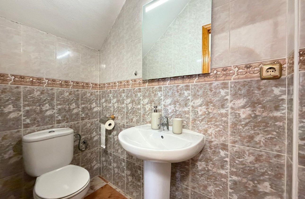 Herverkoop - Town House -
Orihuela Costa - Las Filipinas