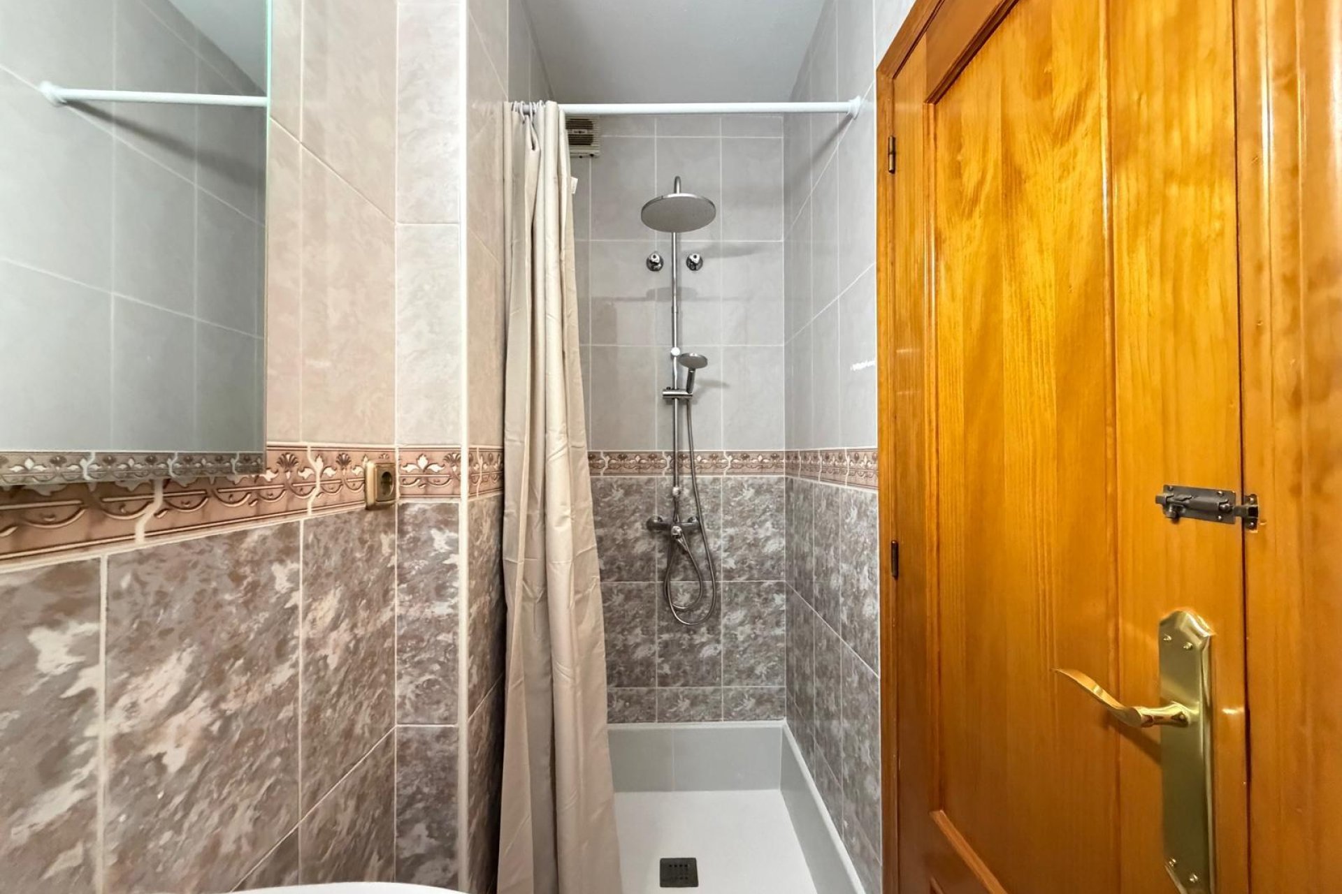 Herverkoop - Town House -
Orihuela Costa - Las Filipinas