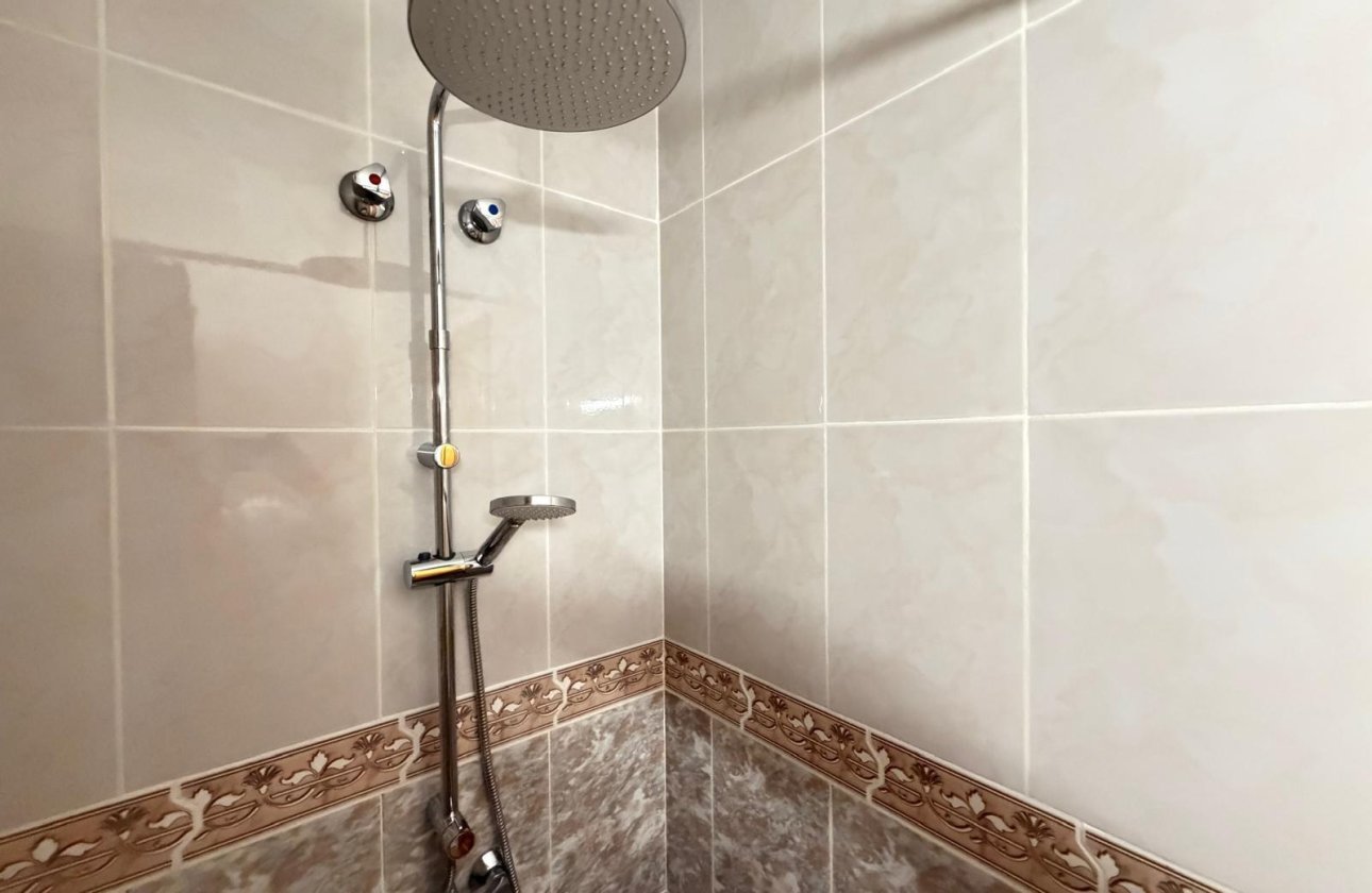 Herverkoop - Town House -
Orihuela Costa - Las Filipinas