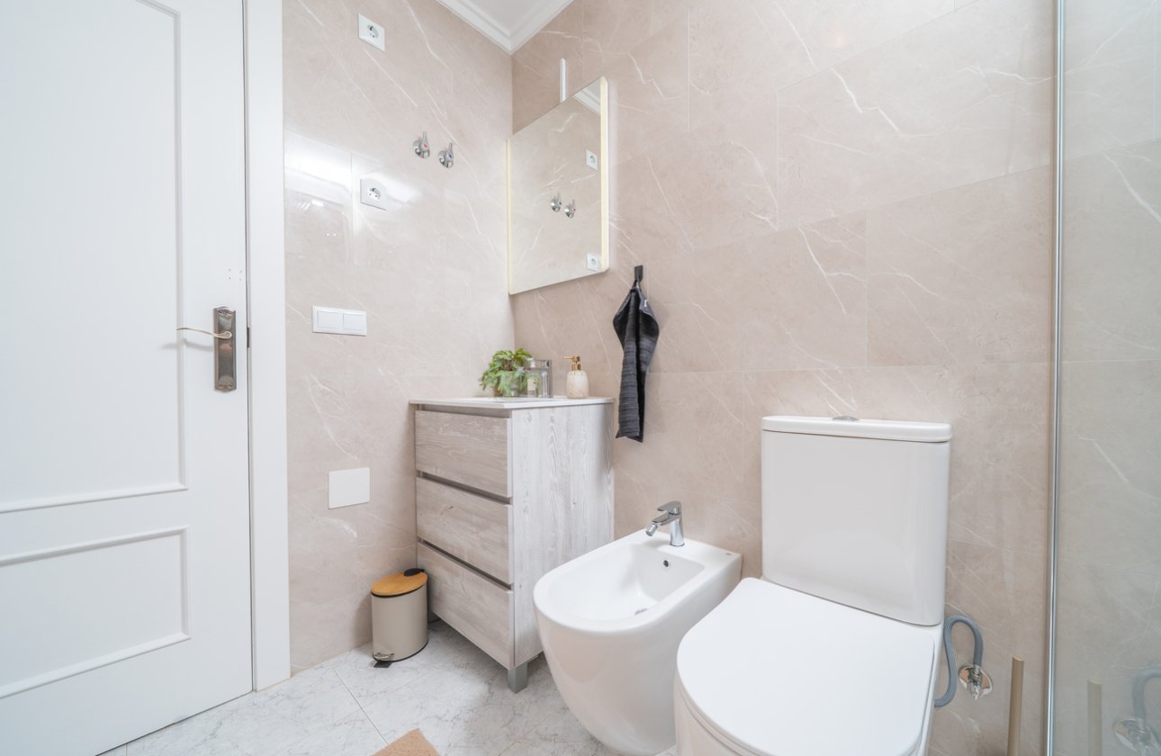 Herverkoop - Town House -
Orihuela Costa - Los Almendros - La Florida