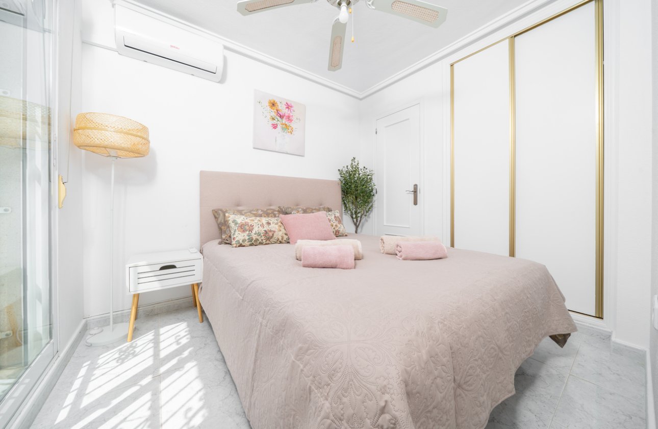 Herverkoop - Town House -
Orihuela Costa - Los Almendros - La Florida