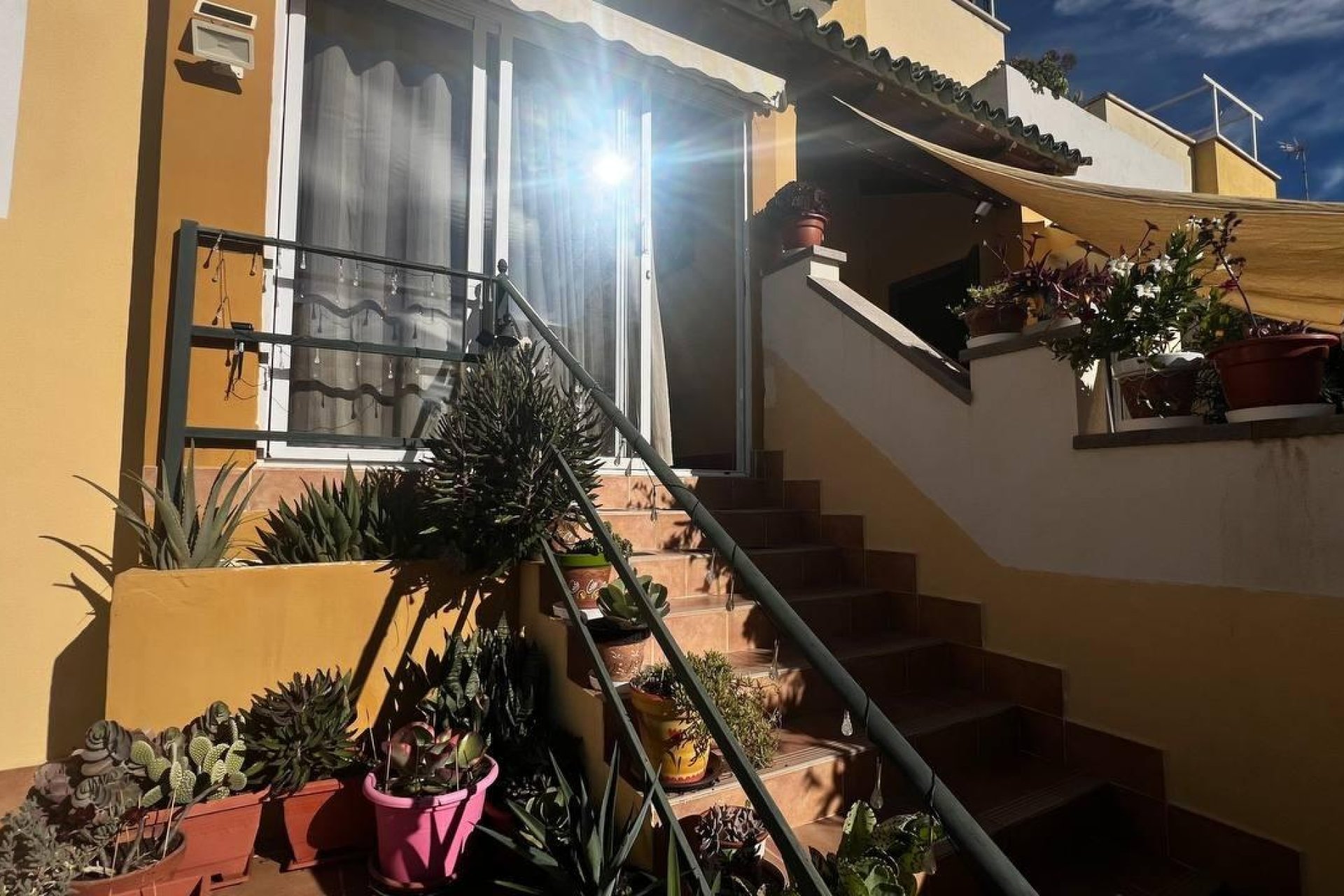 Herverkoop - Town House -
Orihuela Costa - Los Almendros-la Florida