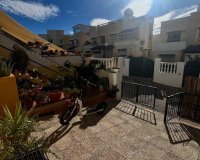 Herverkoop - Town House -
Orihuela Costa - Los Almendros-la Florida