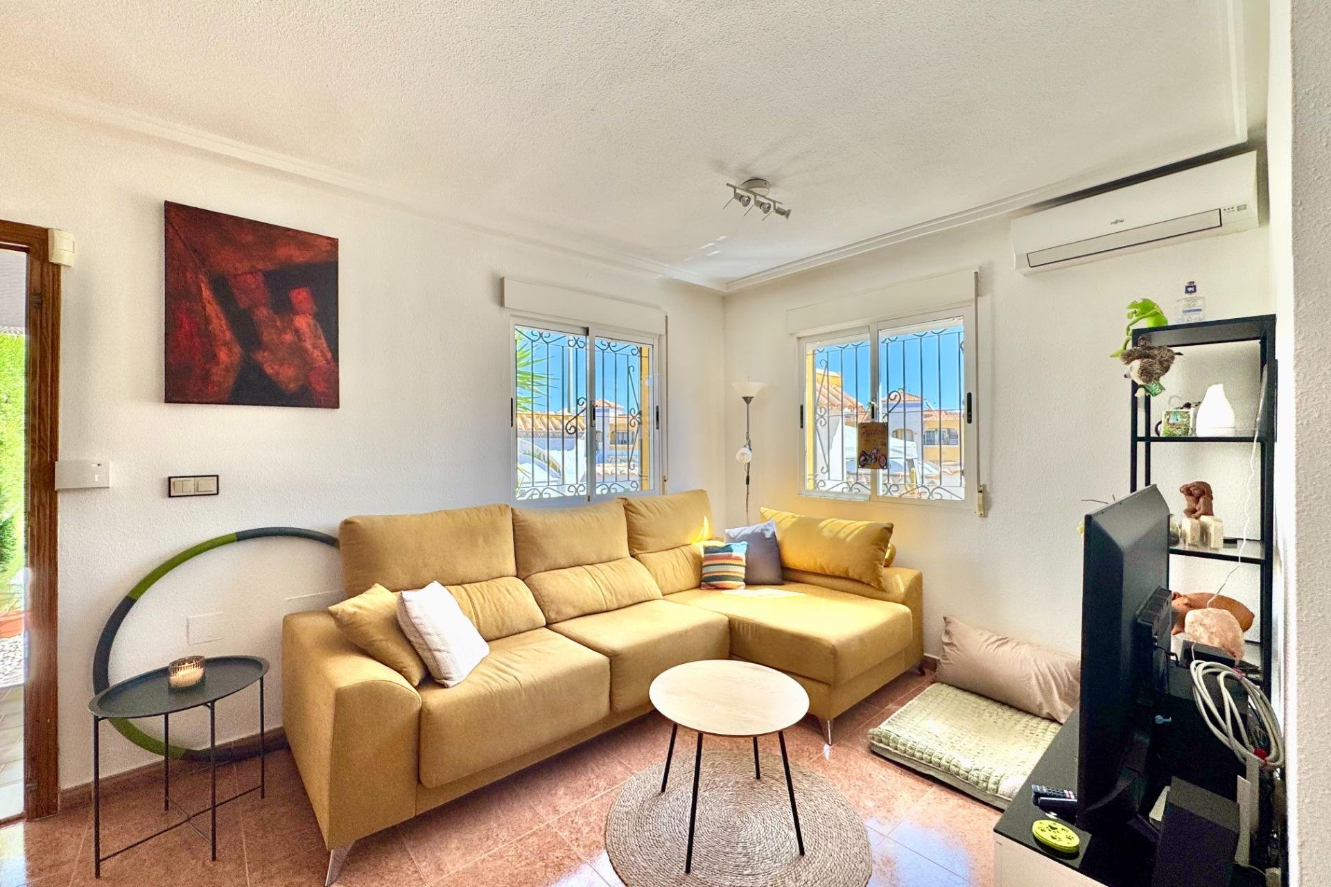 Herverkoop - Town House -
Orihuela Costa - Los Altos