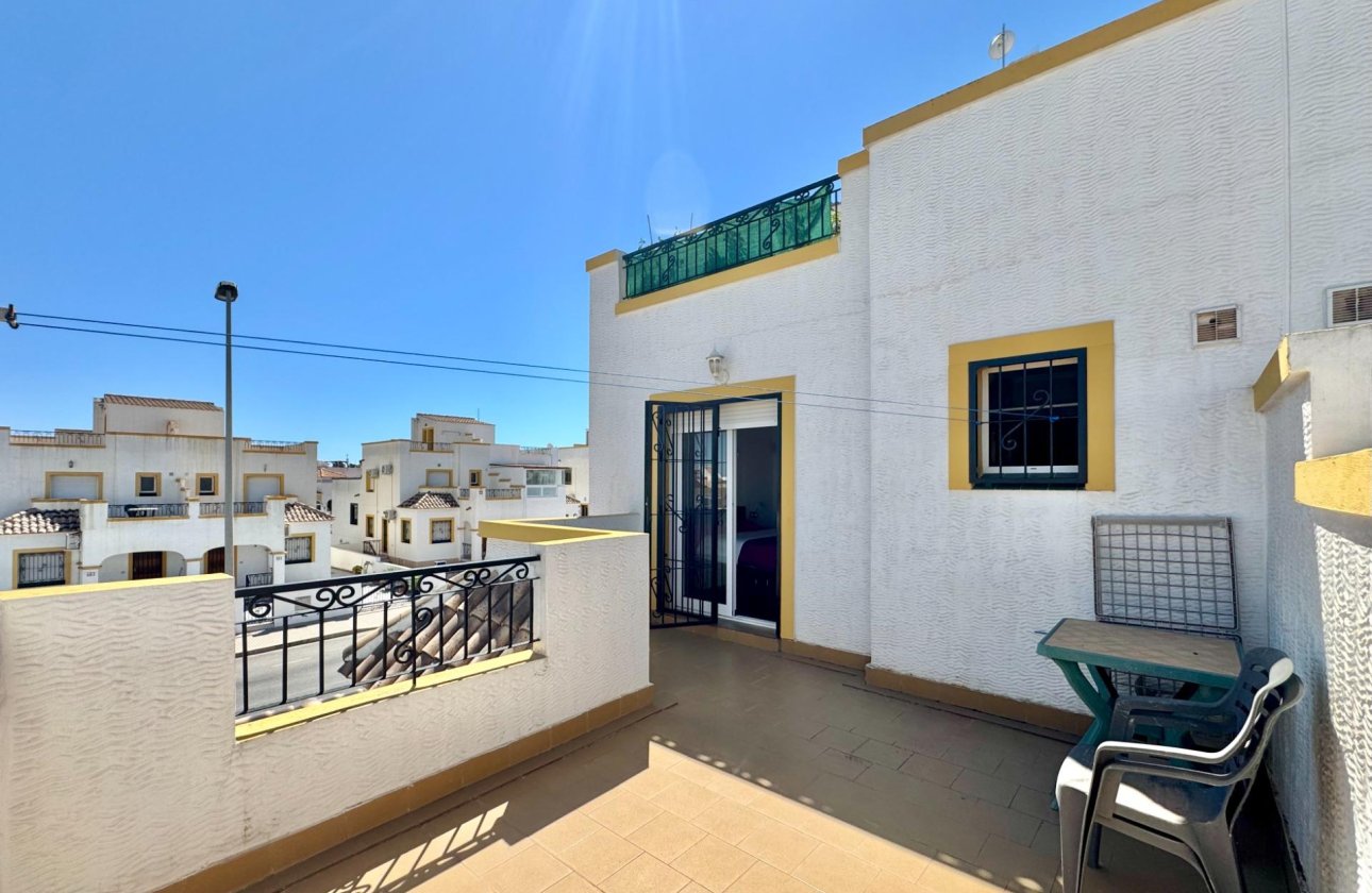 Herverkoop - Town House -
Orihuela Costa - Los Altos