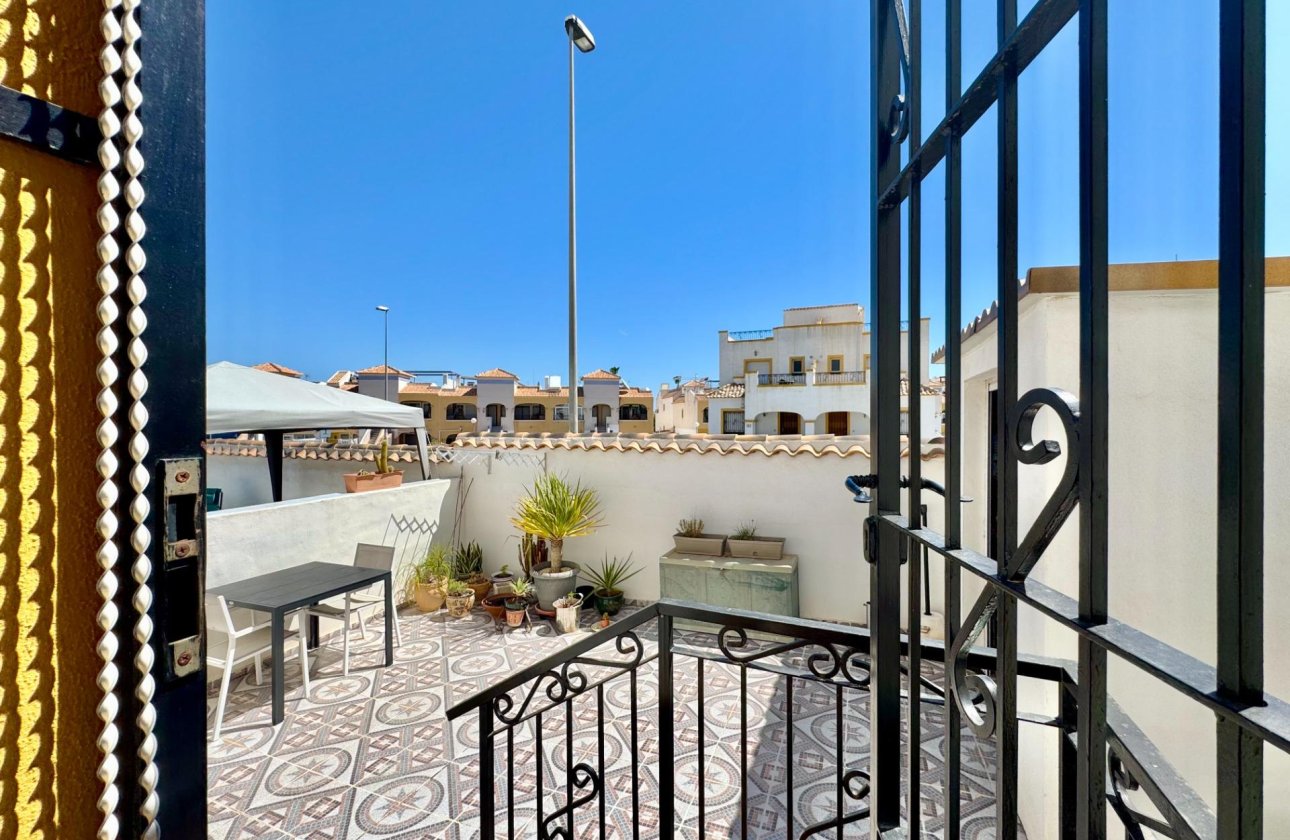 Herverkoop - Town House -
Orihuela Costa - Los Altos