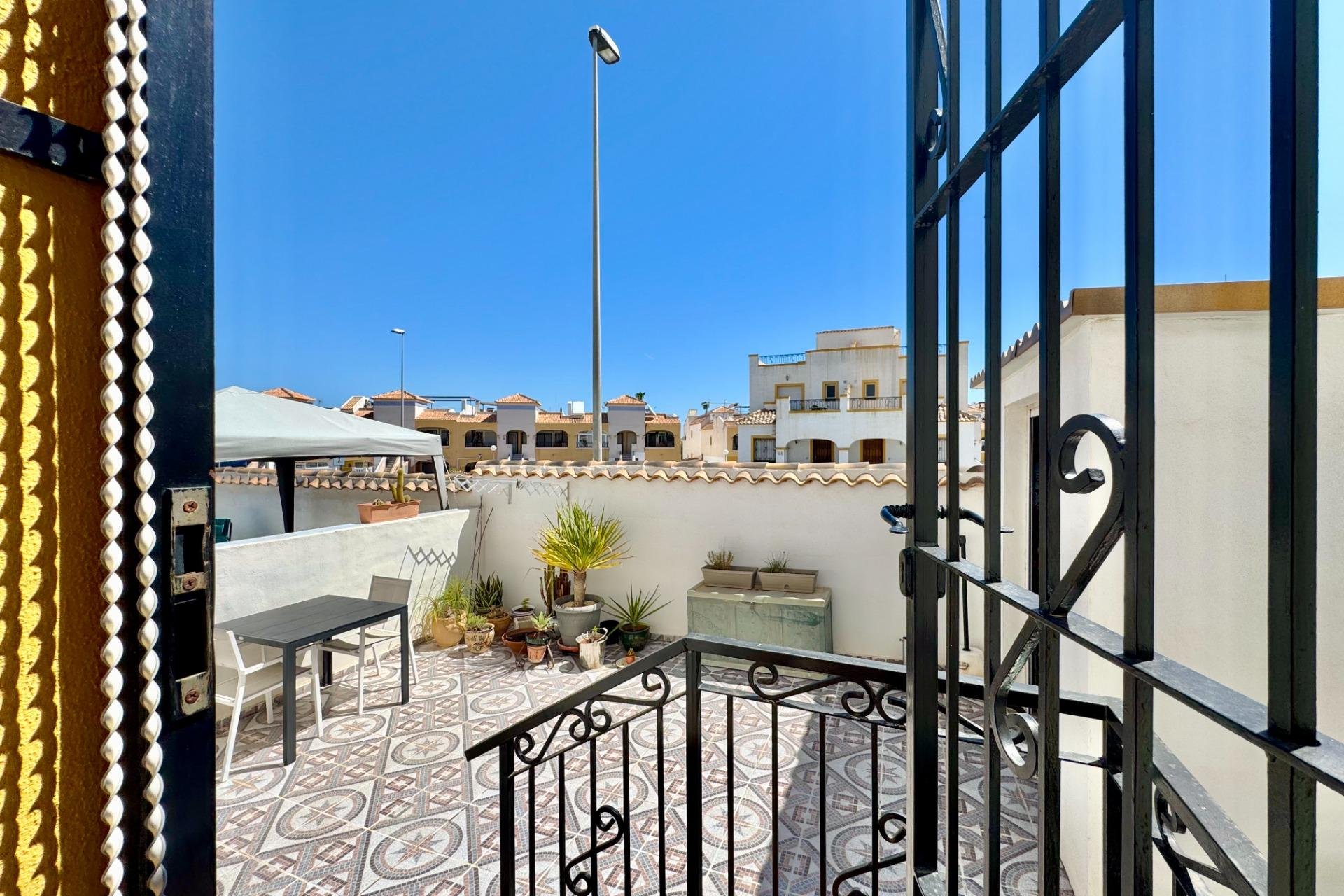 Herverkoop - Town House -
Orihuela Costa - Los Altos