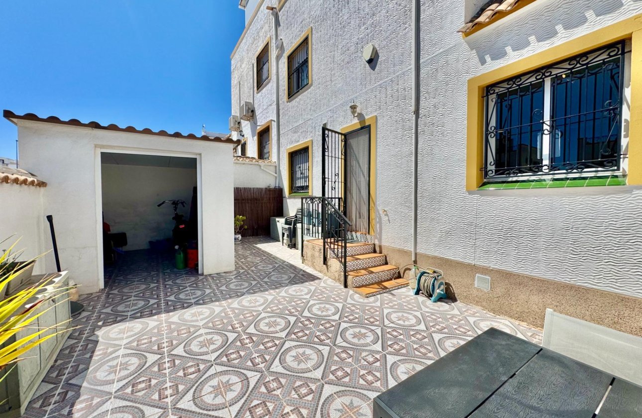 Herverkoop - Town House -
Orihuela Costa - Los Altos