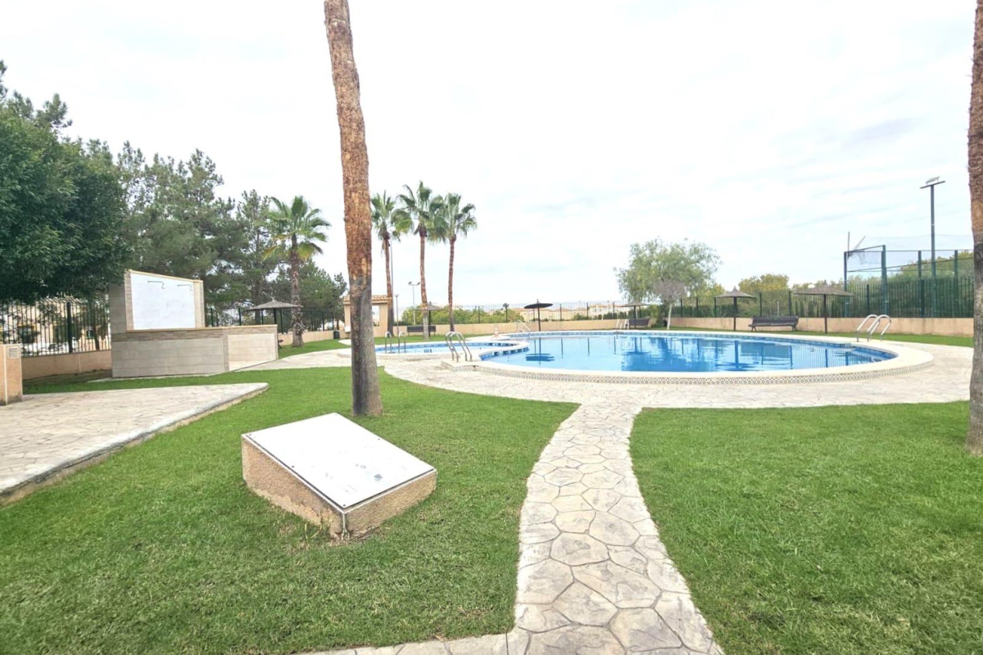 Herverkoop - Town House -
Orihuela Costa - Los Altos