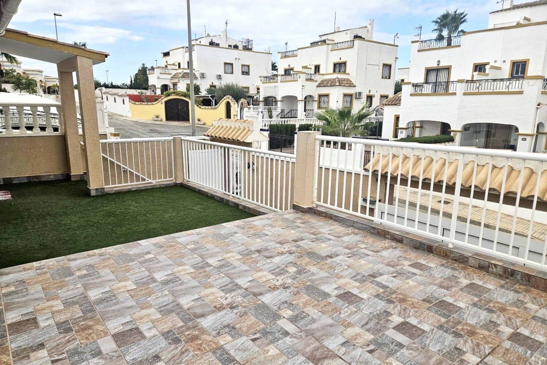 Herverkoop - Town House -
Orihuela Costa - Los Altos