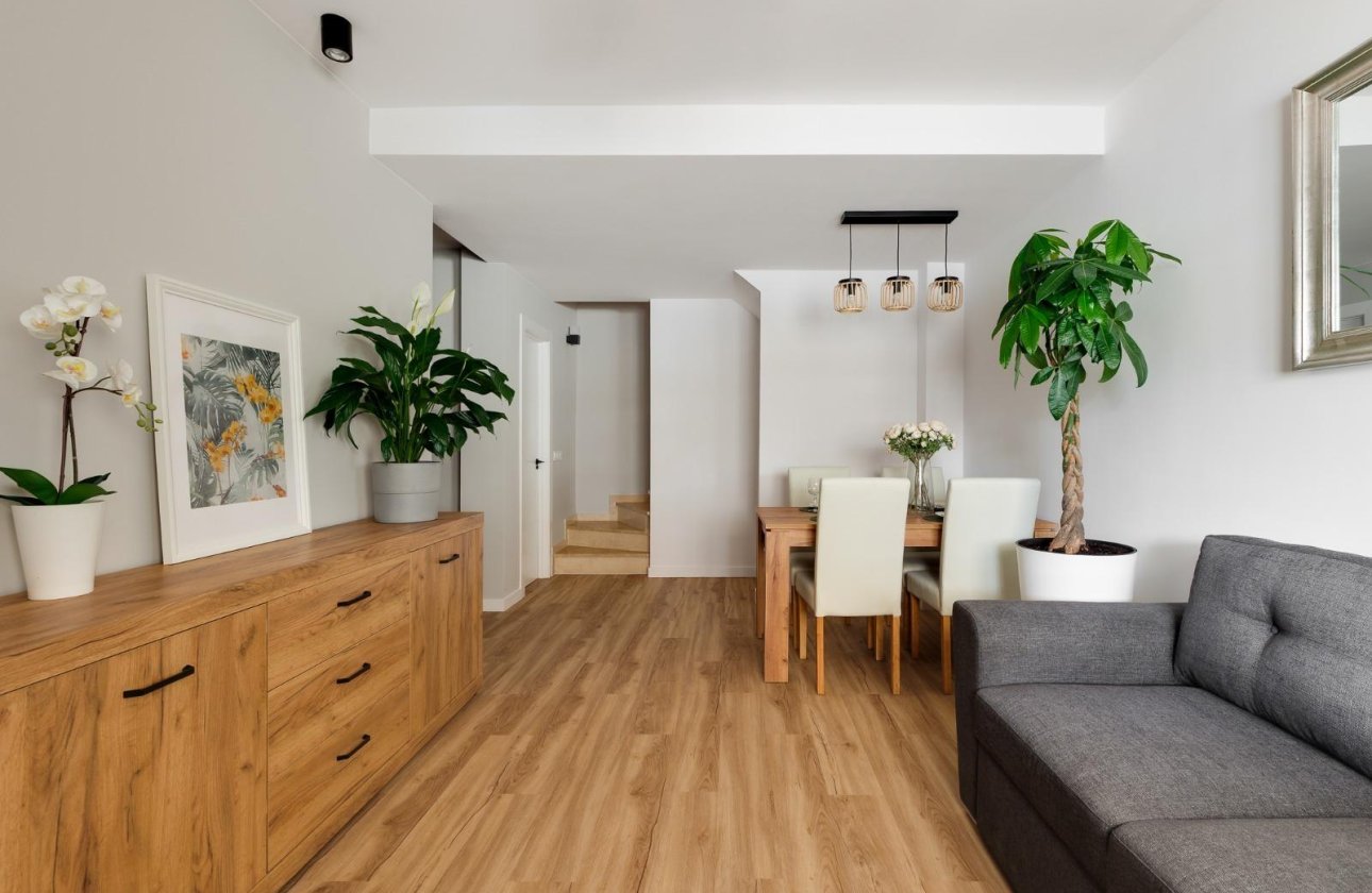 Herverkoop - Town House -
Orihuela Costa - Los Balcones