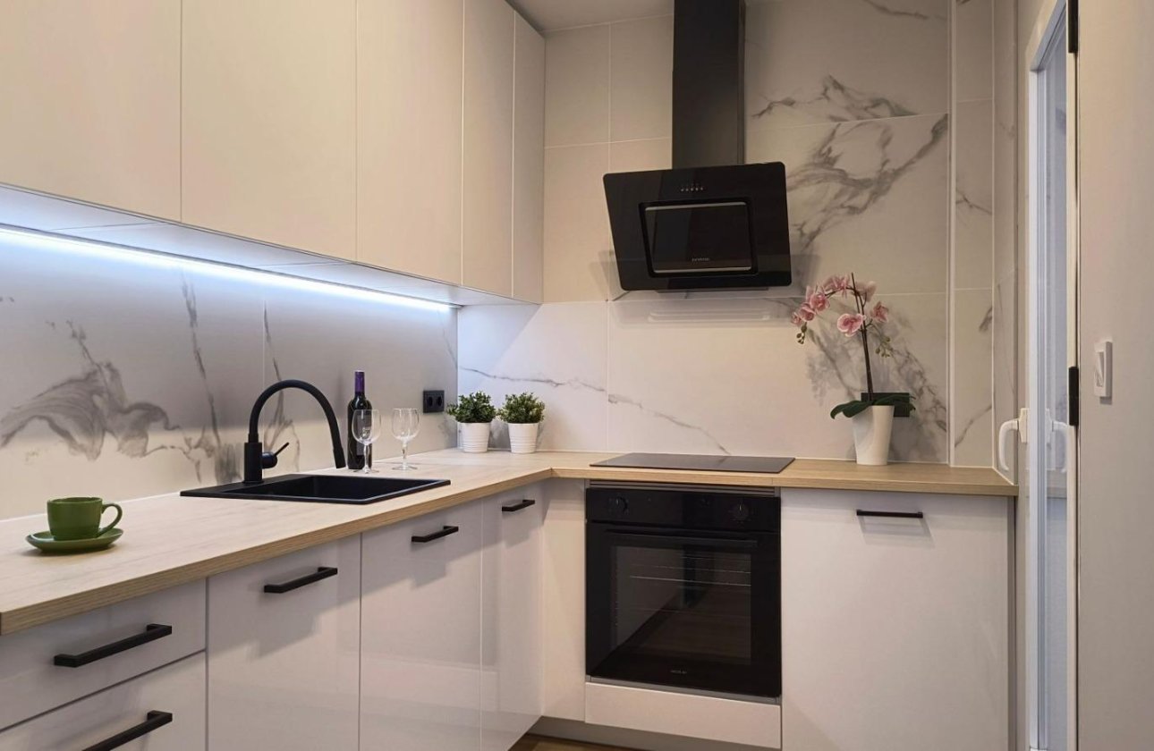 Herverkoop - Town House -
Orihuela Costa - Los Balcones