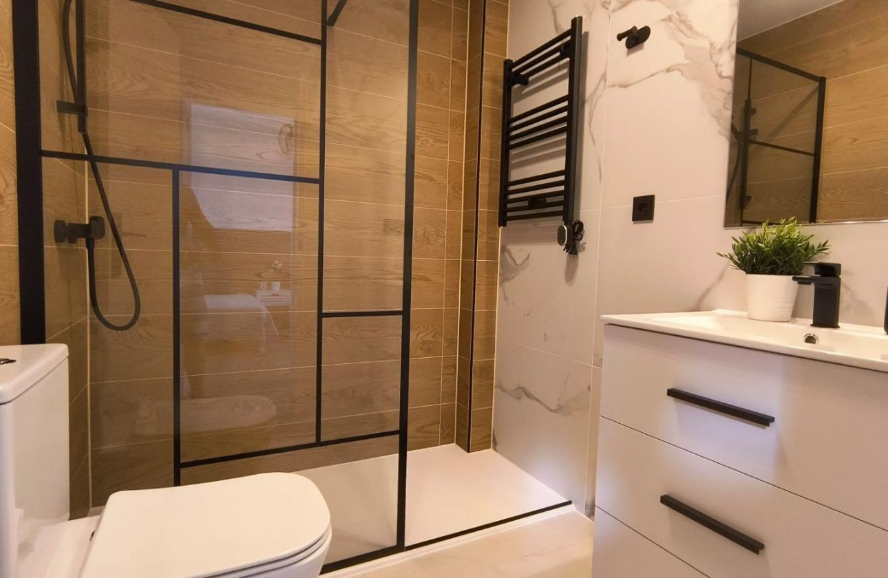 Herverkoop - Town House -
Orihuela Costa - Los Balcones