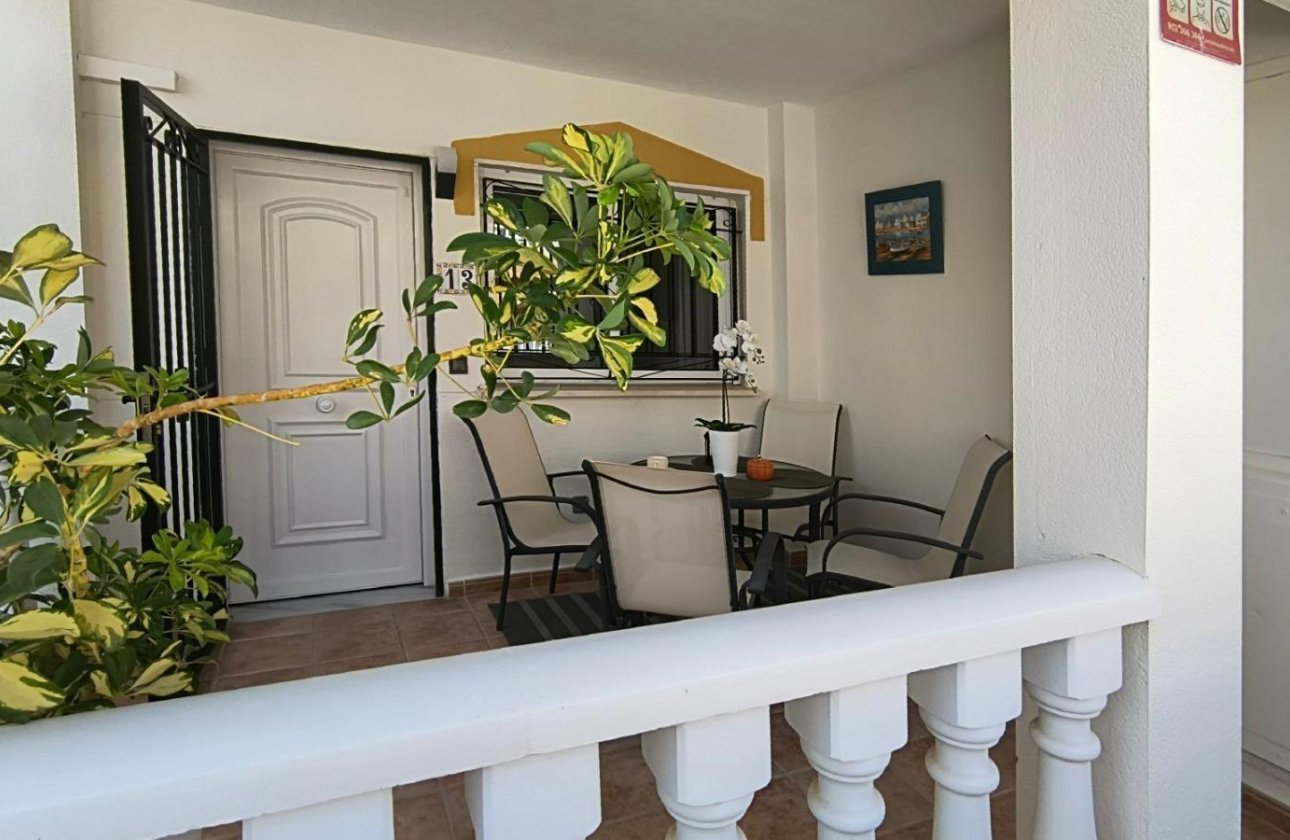 Herverkoop - Town House -
Orihuela Costa - Los Balcones